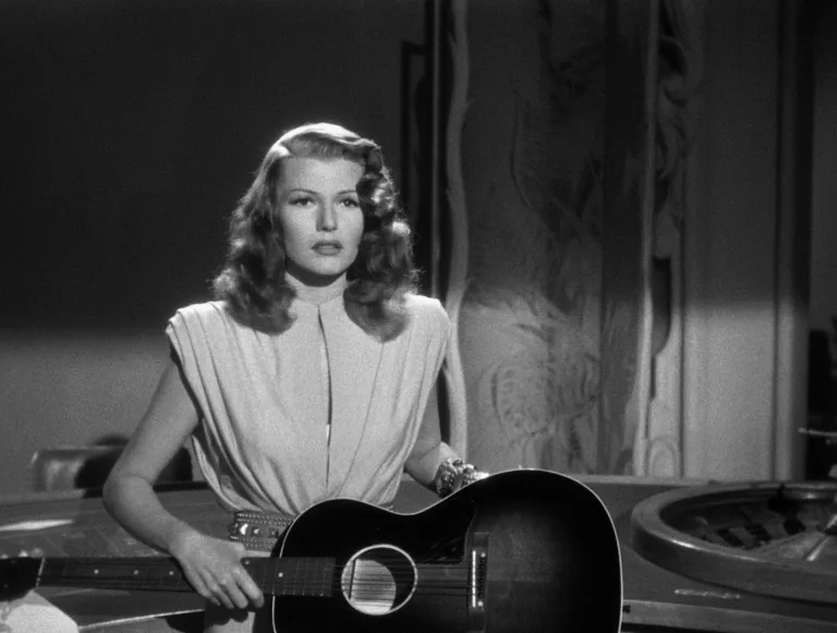 Gilda (1946): The unforgettable femme fatale
