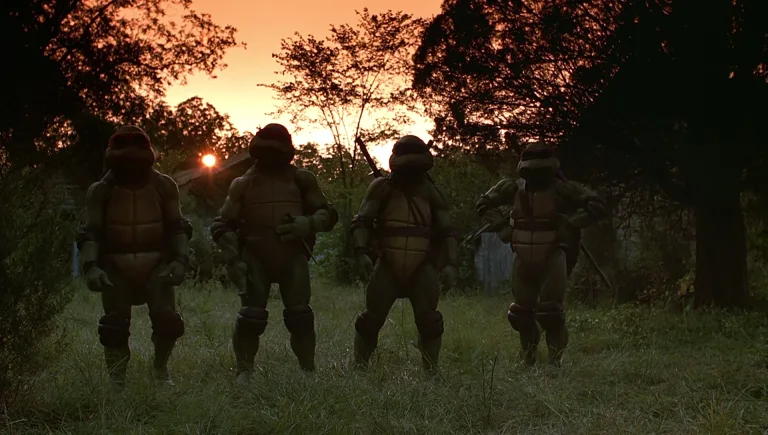 Teenage Mutant Ninja Turtles (1990): A comic book movie for pizza lovers