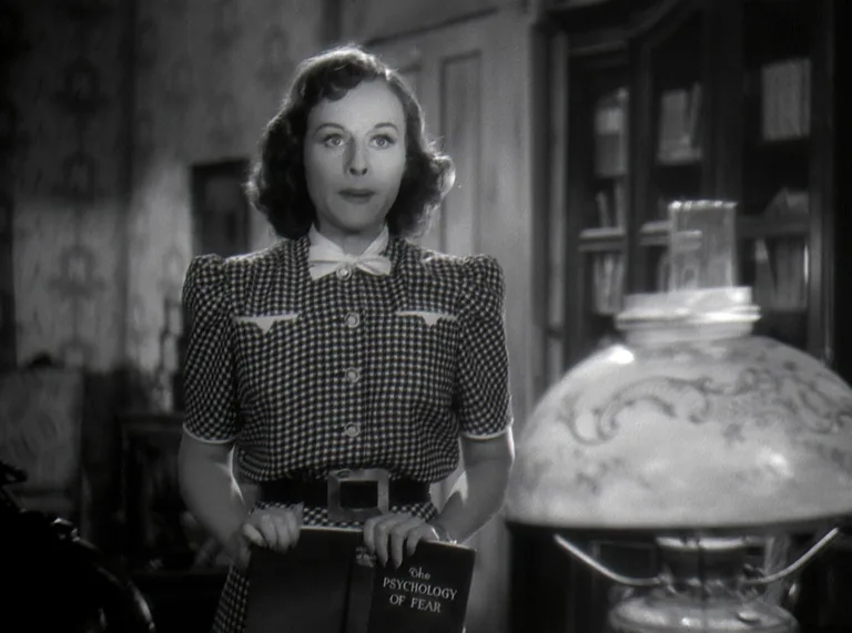The Cat and the Canary (1939): Who wants to steal Paulette Goddard’s inheritance?