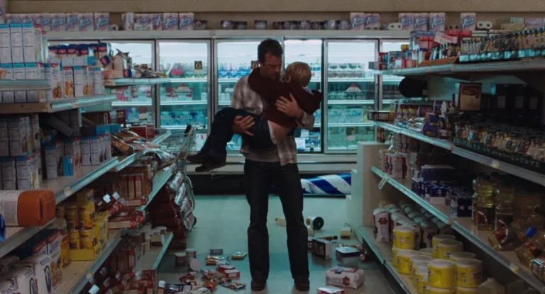 The Mist (2007): Stephen King’s nightmarish trip to the store
