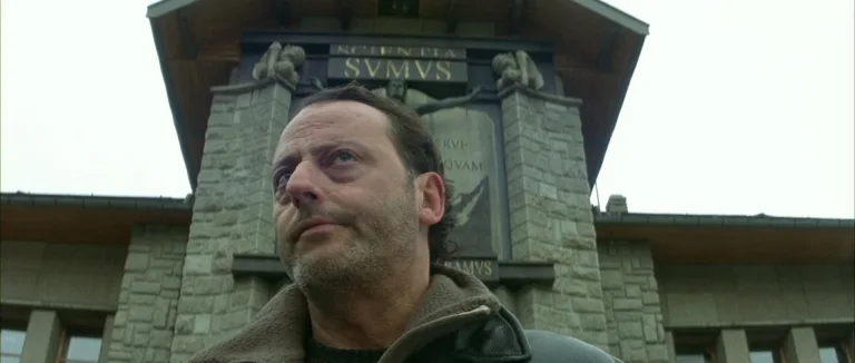 The Crimson Rivers (2000): Bloody murder in the French Alps