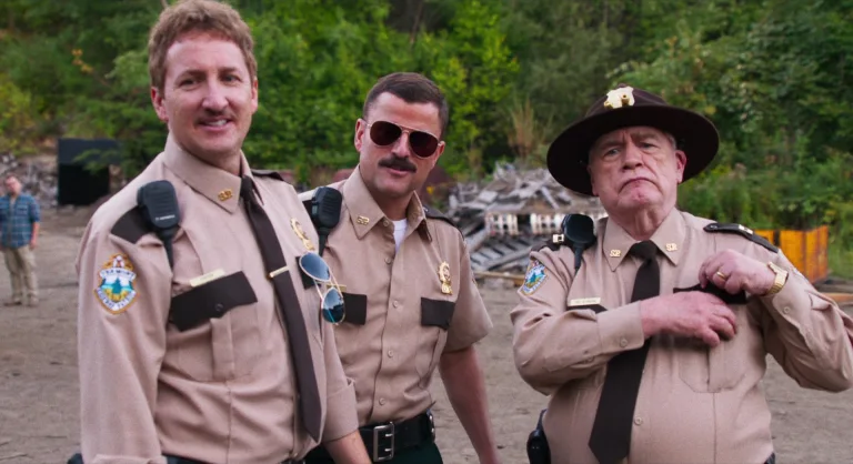Super Troopers 2 (2018): A truckload of shananeagans