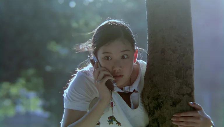 Hana and Alice (2004): Friends dancing the ballet of deception
