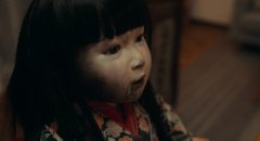 Dollhouse-2025-stills-08