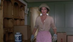 Funny-Farm-1988-stills-14