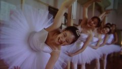 Hana-and-Alice-2004-stills-23