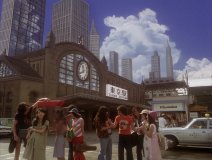 House-1977-stills-07