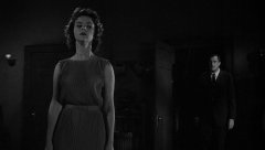 House-on-Haunted-Hill-1959-stills-54
