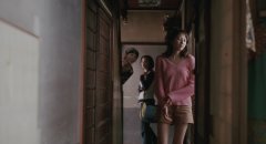Our-Little-Sister-2015-stills-11
