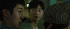 Parasite-2019-stills-02
