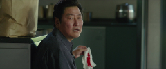 Parasite-2019-stills-22