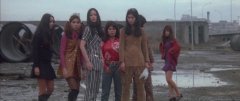 Stray-Cat-Rock-Delinquent-Girl-Boss-1970-stills-05