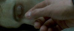 The-Crimson-Rivers-2000-stills-08