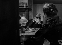 The-Invisible-Man-1933-stills-05