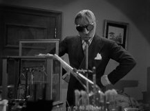 The-Invisible-Man-1933-stills-08