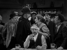 The-Invisible-Man-1933-stills-12