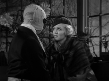 The-Invisible-Man-1933-stills-36