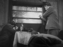 The-Lady-Vanishes-1938-stills-50