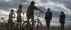The-X-Files-Fight-The-Future-1998-stills-20