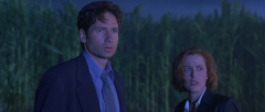 The-X-Files-Fight-The-Future-1998-stills-28