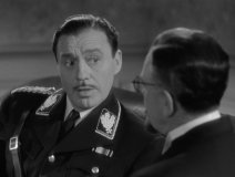To-Be-or-Not-to-Be-1942-stills-34