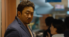 Train-to-Busan-2016-stills-12