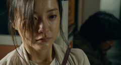 Train-to-Busan-2016-stills-40