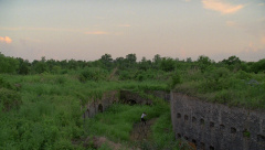 True-Detective-Season-1-Episode-8-Stills-16