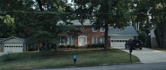 Weapons-2025-stills-43